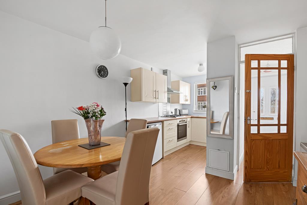 Hill Top Avenue, Winsford CW Estate Agents